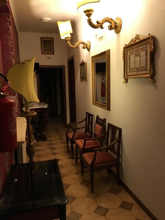 Abc Pallavicini Roma Exterior foto
